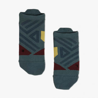 Běžecké ponožky ON Shadow/Mulberry, Low Sock M